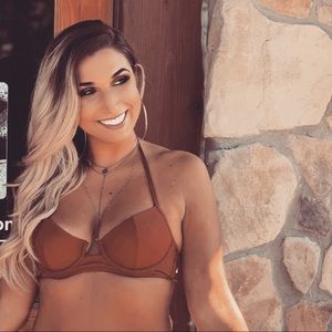 Meet your Posher, Marianna